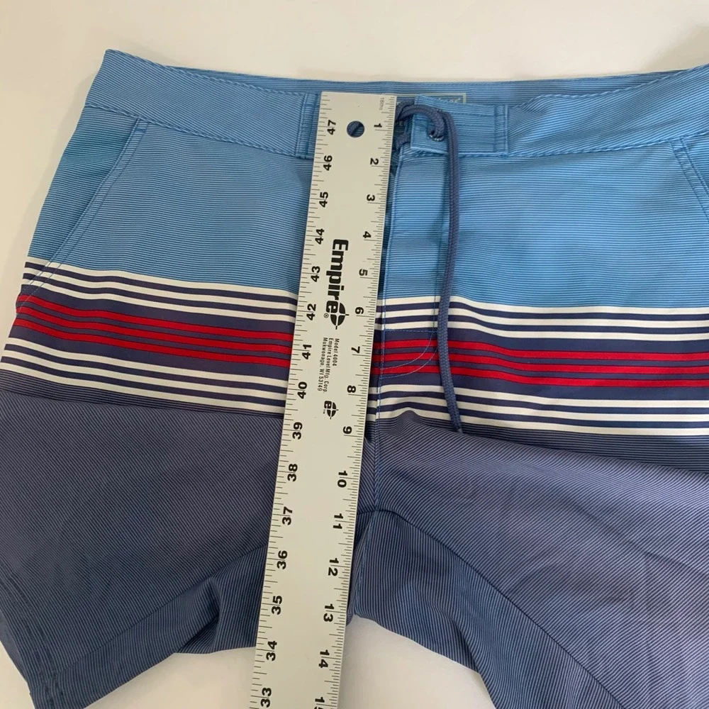 Vineyard Vines Board Shorts Men 32 Blue Striped Performance Stretch Surf Coastal